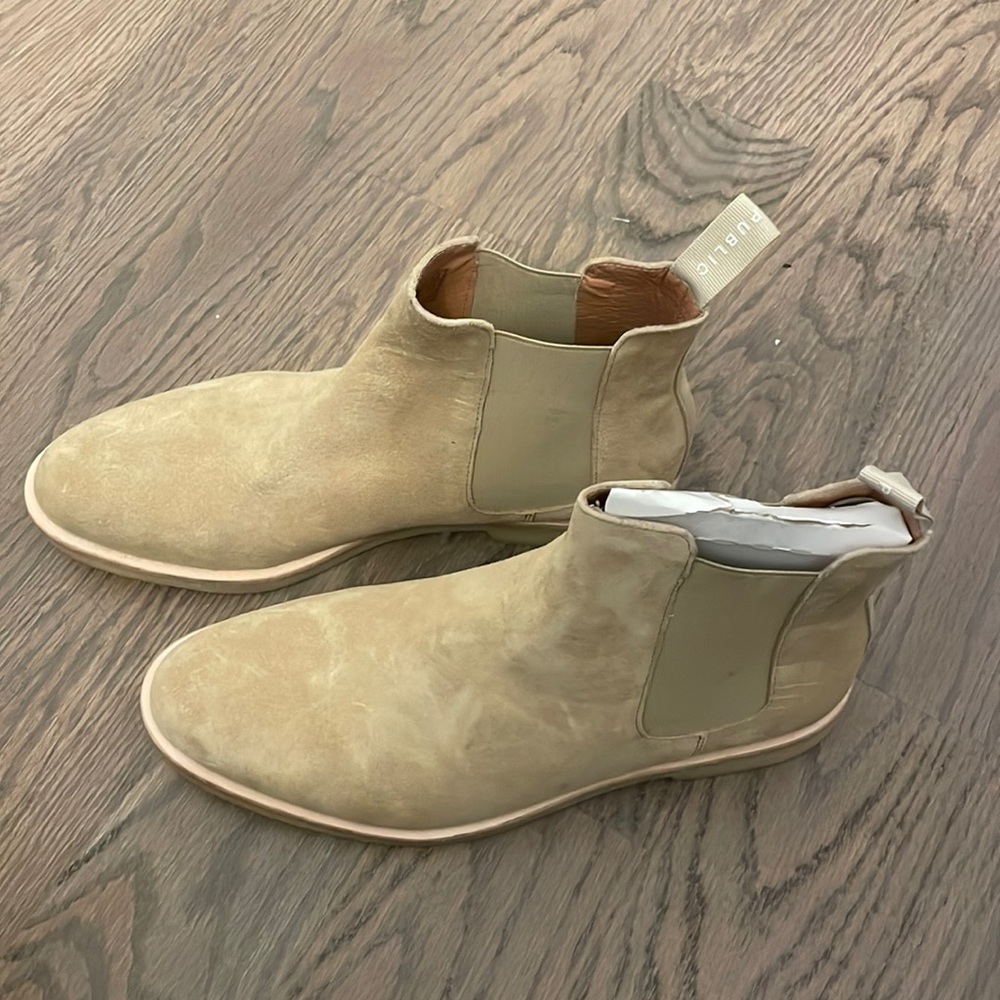 New Republic desert Chelsea boot, suede mens Size 9